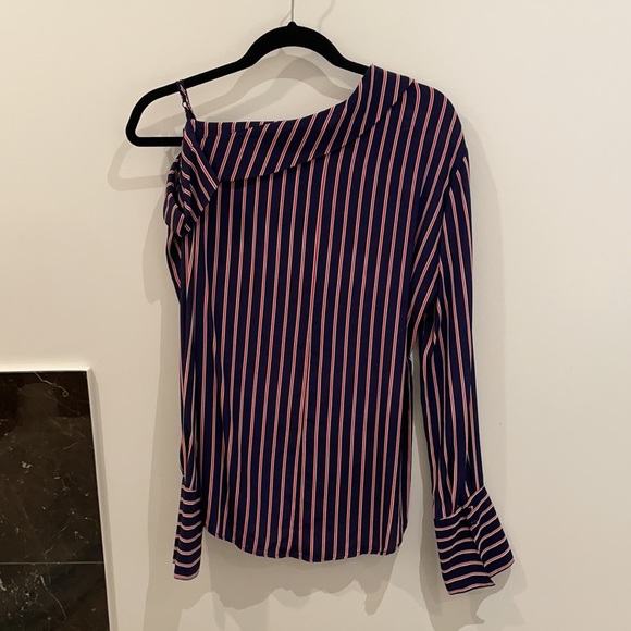 NICHOLAS slip Shoulder Top Blouse - Picture 6 of 7